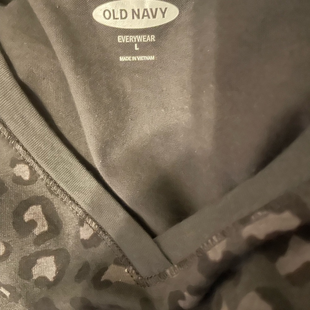 Leopard T Shirt - Picture 3 of 3